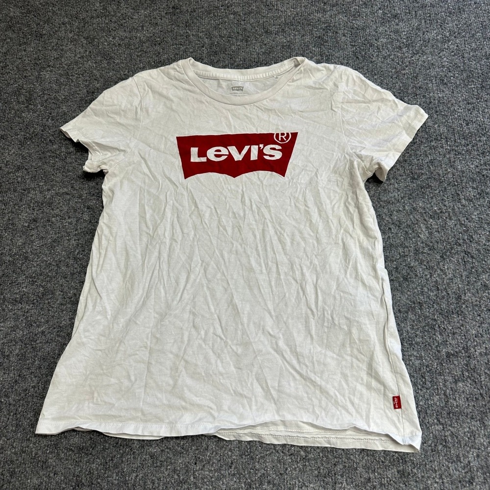 Levi's T-Shirt Womens Size M White Red Batwing Logo Graphic Crew Neck Cotton Tee